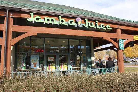 Jamba Juice storefront