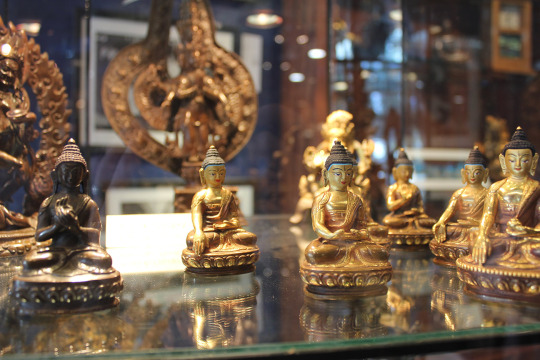 Artifacts buddhas